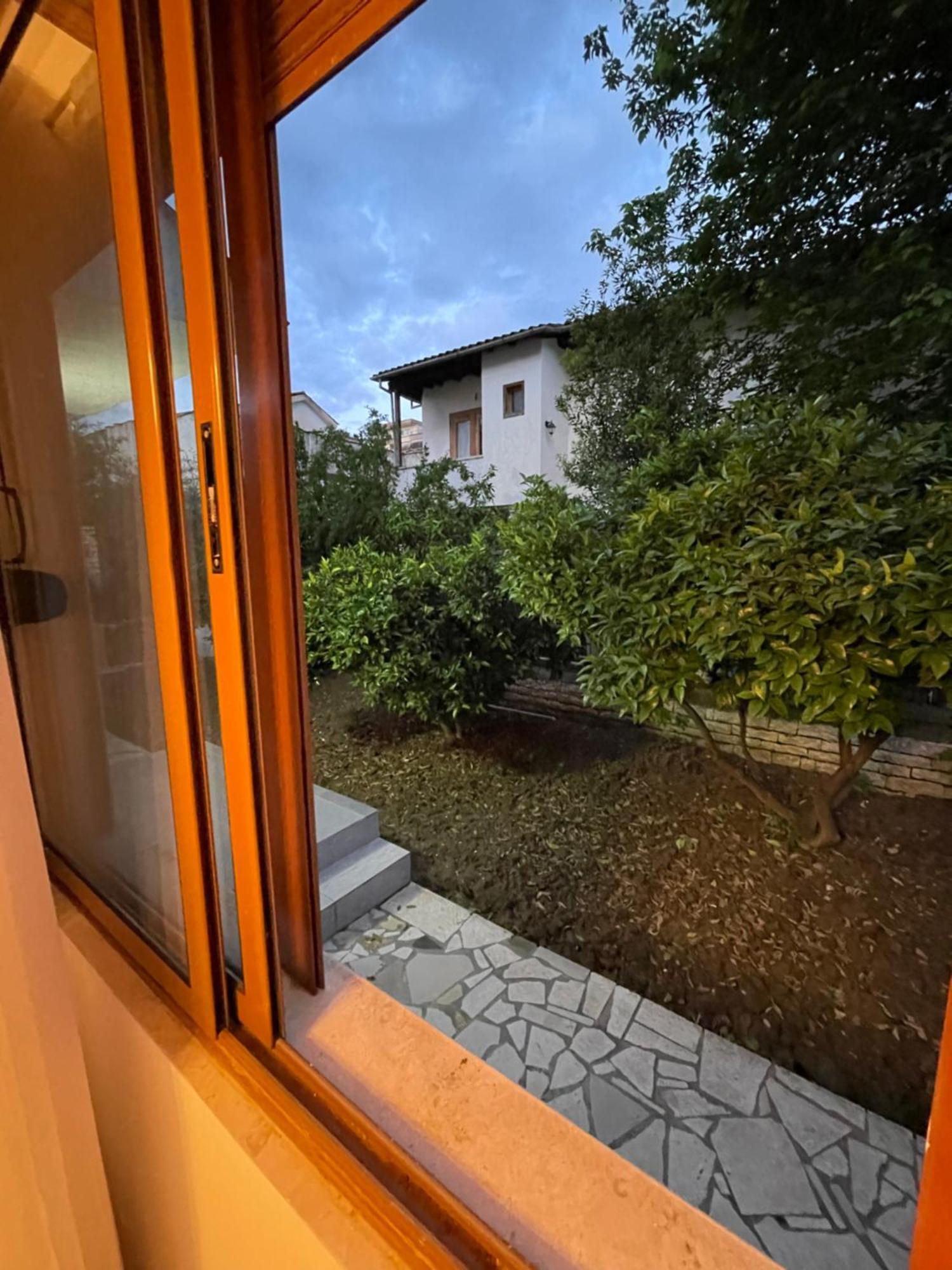 Vila At Berat Exterior photo